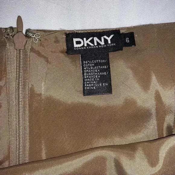 DKNY Women's Office Knee Length pencil Skirt size 6, formal wear color beige. - Picture 6 of 7